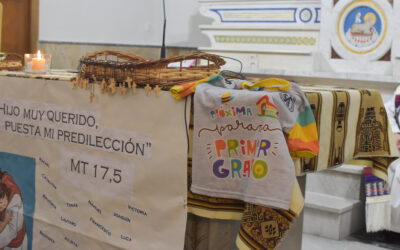 Entrega de la Cruz