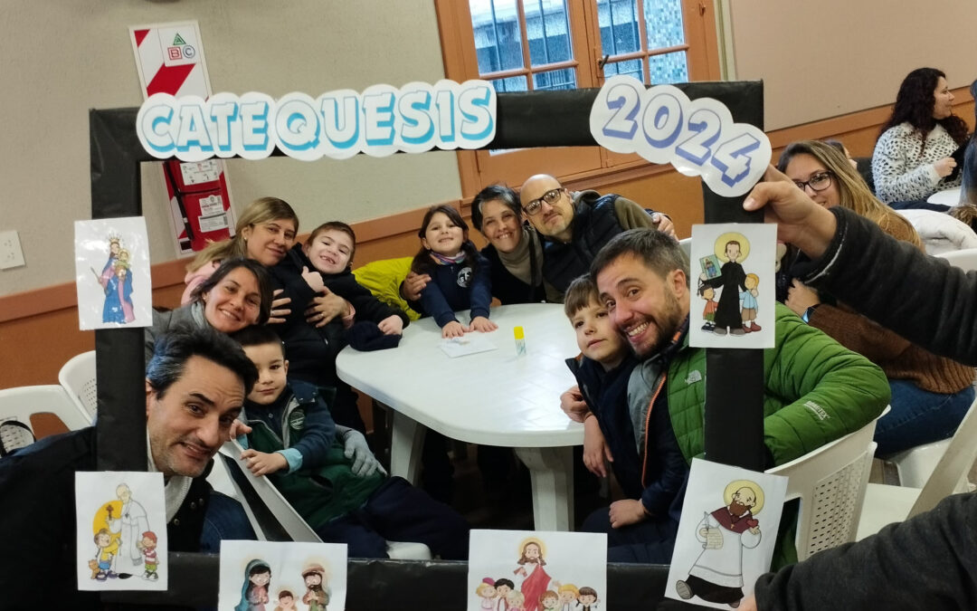 Clases abiertas de Catequesis